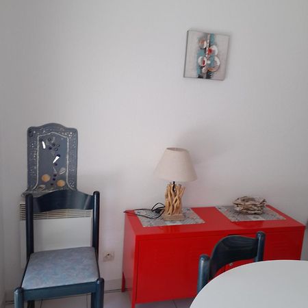 Ocean View Terrace Apartment: Steps from Beach Moliets-et-Maa Exterior photo